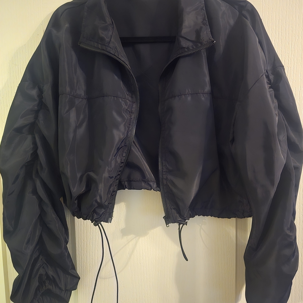 Women's Black Cropped Jacket
